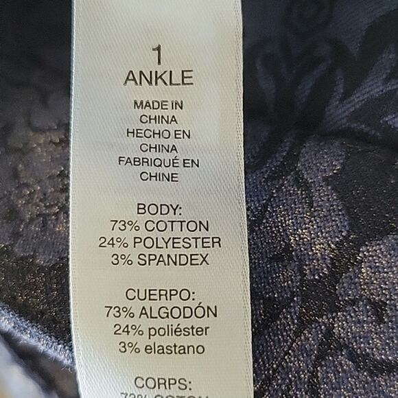 Chico's Navy Metallic Damask Girlfriend Ankle So Slimming Pant Size 8 - Picture 6 of 7